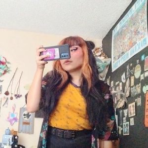 Meet your Posher, Mia